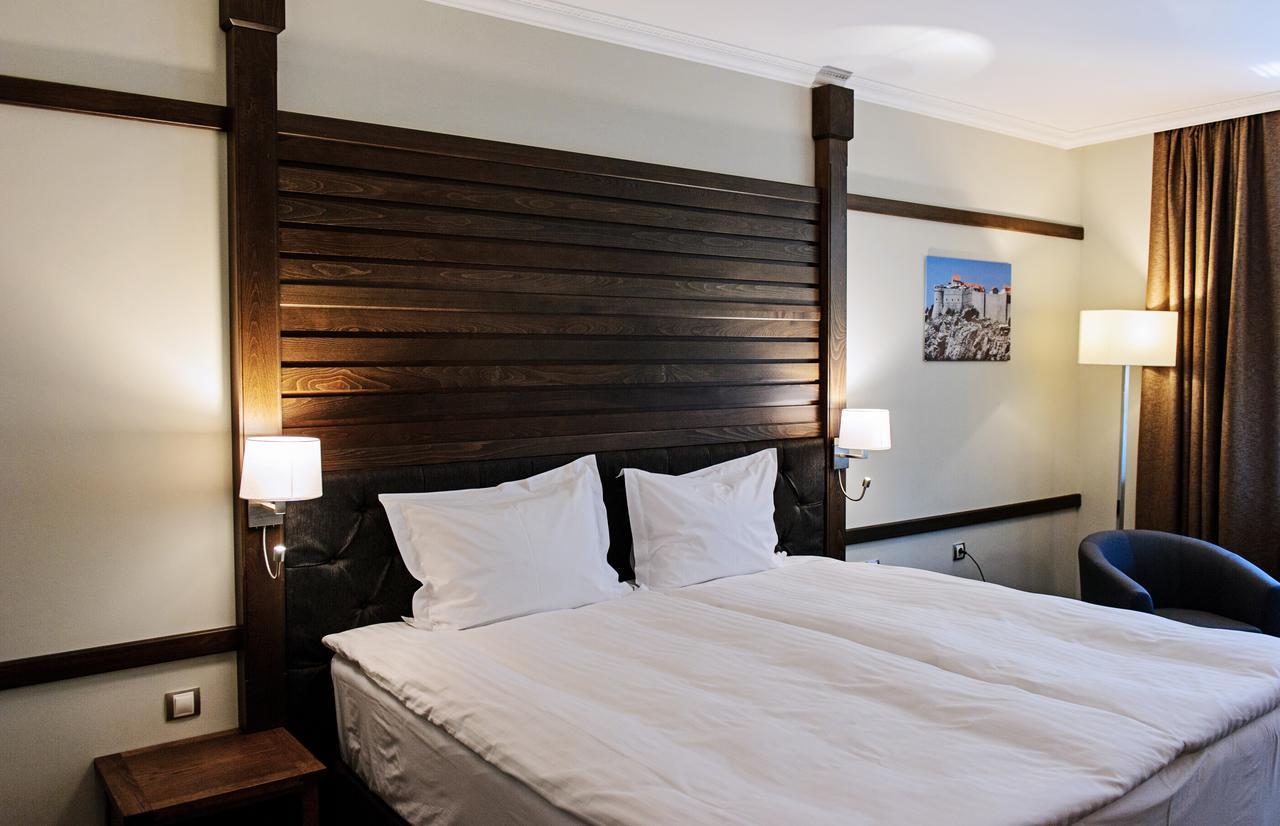 Hotel Hot Springs Medical And
